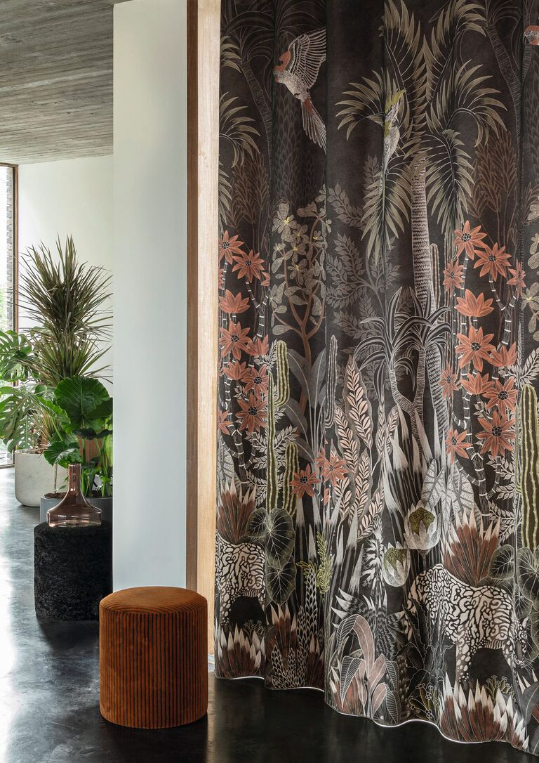 korr_FUTURE_CLASSIC_CH_F25_LETS_CELEBRATE_368_VERTICAL_HR_CHIVASSO